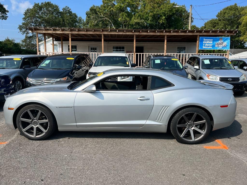 2011 Chevrolet Camaro LS's photo