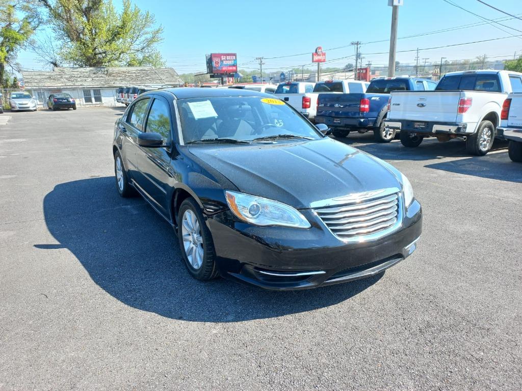 2013 Chrysler 200